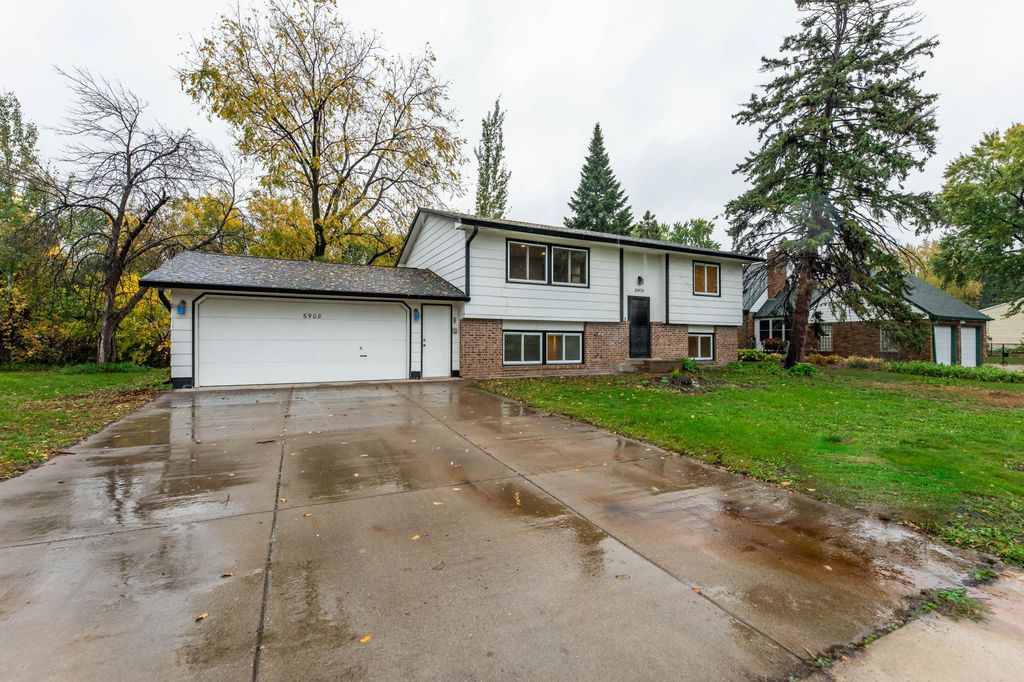 6908 64th Avenue N, Brooklyn Park, MN 55428 — exterior