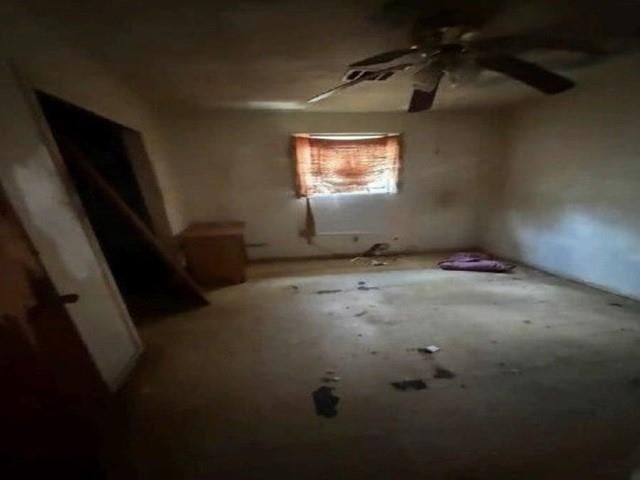 709 W Live Oak Street, Angleton, TX 77515