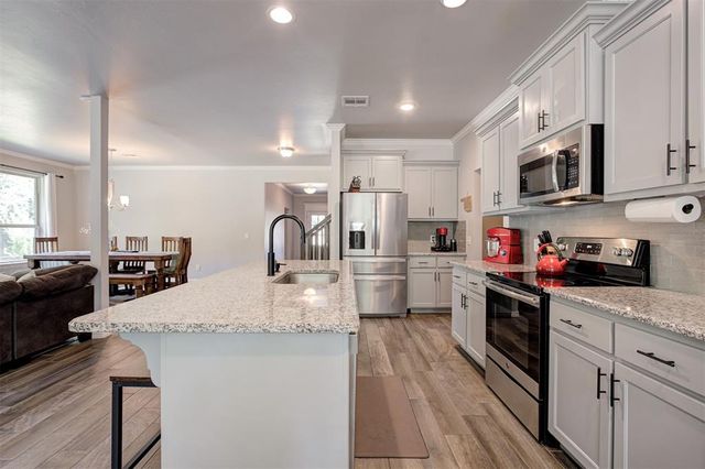 17194 SE 149th Street, Newalla, OK 74857