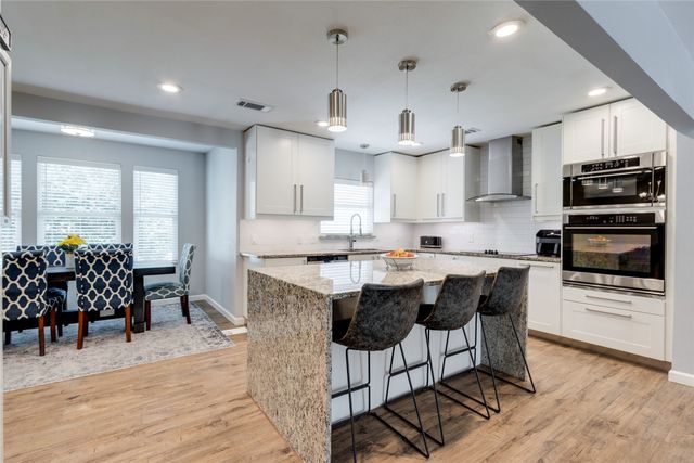 7064 Brooks Avenue, Richland Hills, TX 76118