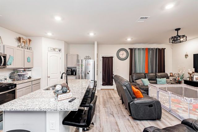 3767 Inwood Ct, Zachary, LA 70791