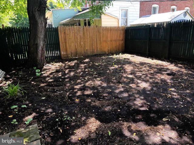 2406 N JEFFERSON ST, Wilmington, DE 19802