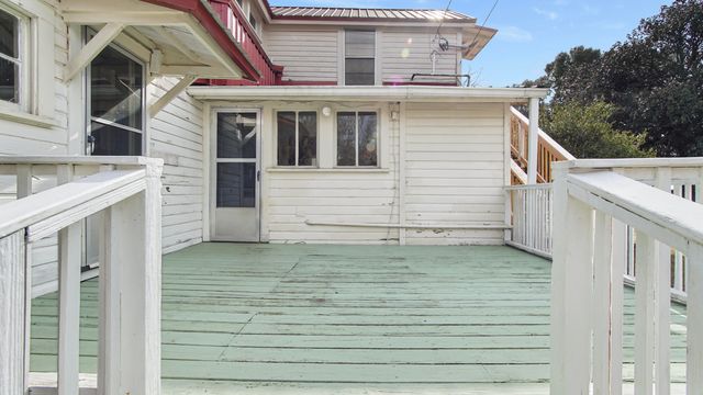 361 Park Avenue, Defuniak Springs, FL 32435