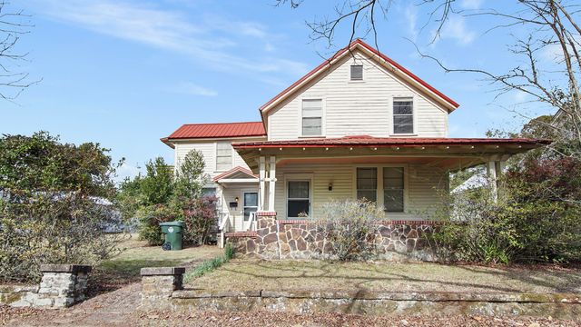 361 Park Avenue, Defuniak Springs, FL 32435