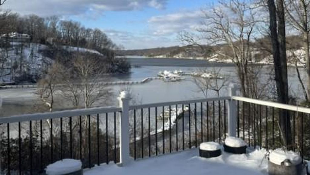 Image 66 of property listing at 575 LAUREL RD, Riva, MD 21140