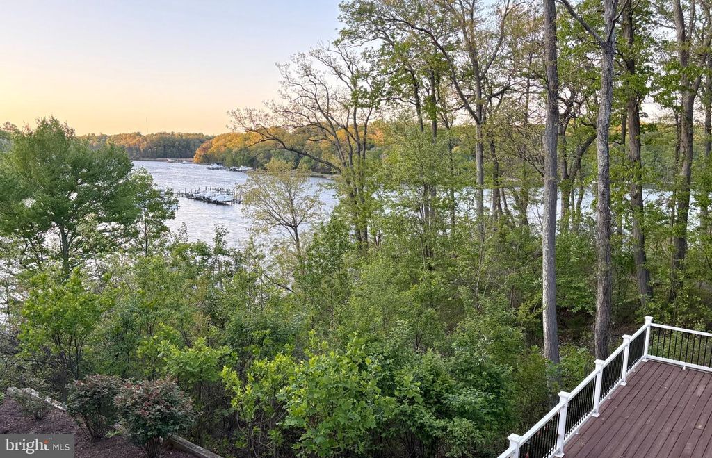 Image 67 of property listing at 575 LAUREL RD, Riva, MD 21140