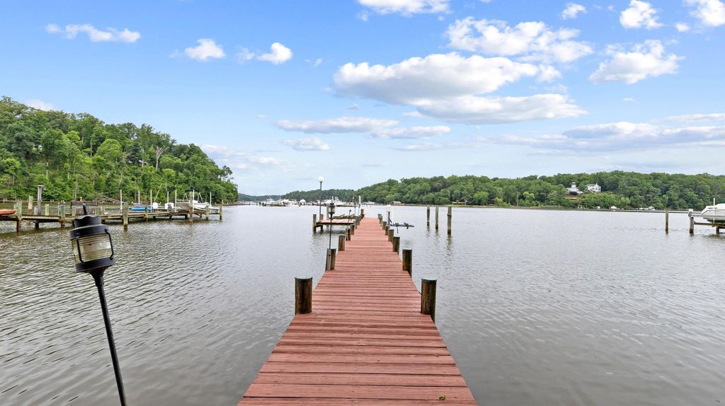 Image 69 of property listing at 575 LAUREL RD, Riva, MD 21140