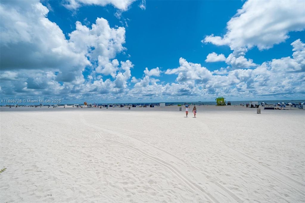 441 Collins Ave 27, Miami Beach, FL 33139