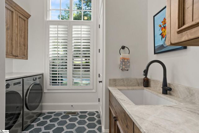 108 Kingshead Road, Travelers Rest, SC 29690