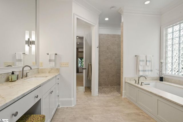108 Kingshead Road, Travelers Rest, SC 29690