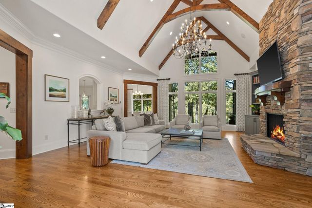 108 Kingshead Road, Travelers Rest, SC 29690