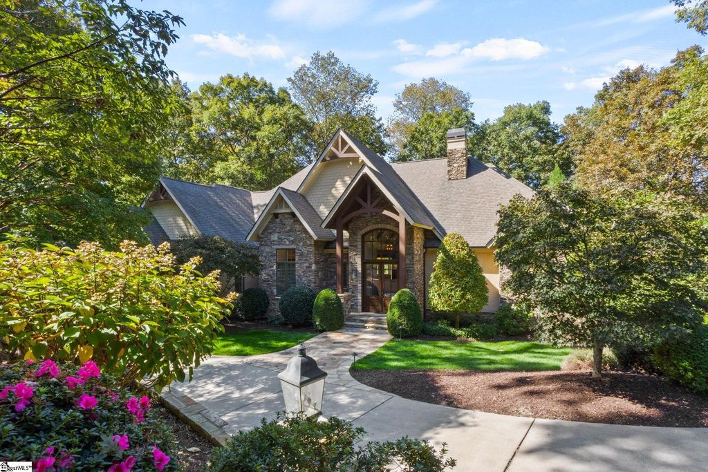 108 Kingshead Road, Travelers Rest, SC 29690