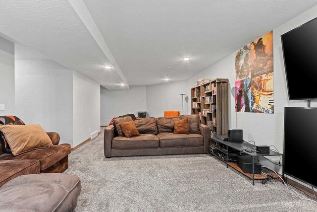 710 WESTHILL DRIVE, Green Bay, WI 54313