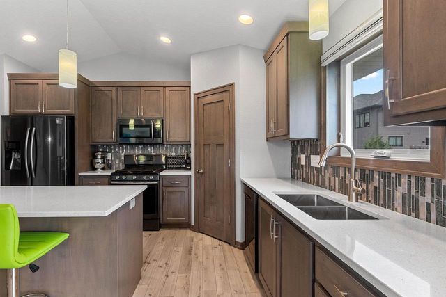 710 WESTHILL DRIVE, Green Bay, WI 54313