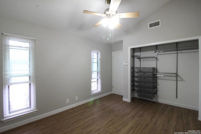 14122 Churchill Estates Blvd Apt 1602, San Antonio, TX 78248