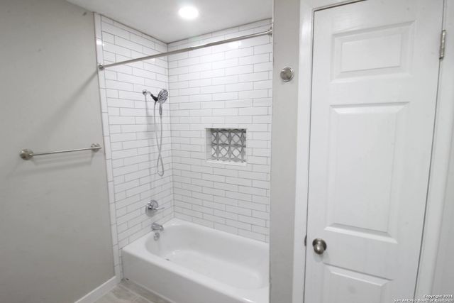 14122 Churchill Estates Blvd Apt 1602, San Antonio, TX 78248
