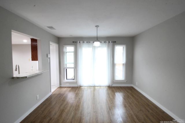 14122 Churchill Estates Blvd Apt 1602, San Antonio, TX 78248