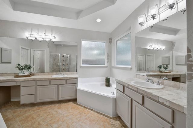 63 Silver Bayou Court, Conroe, TX 77384