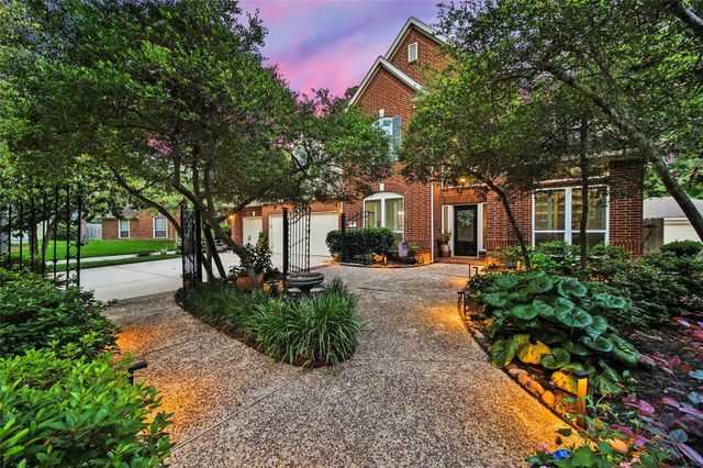 63 Silver Bayou Court, Conroe, TX 77384