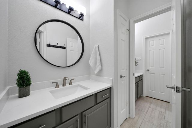 63 Silver Bayou Court, Conroe, TX 77384