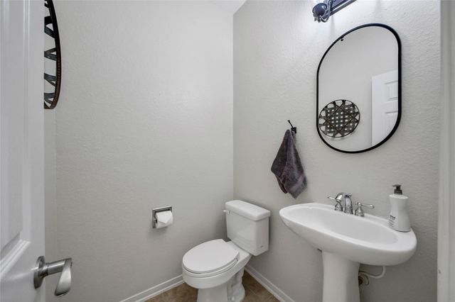 63 Silver Bayou Court, Conroe, TX 77384