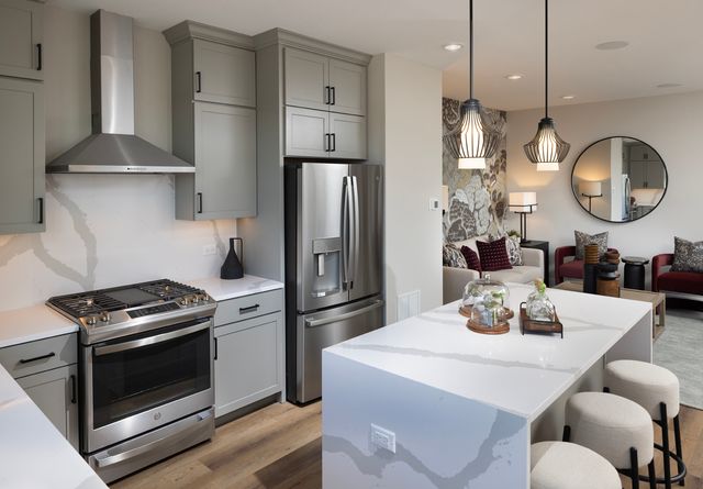 2719 Stone Circle, Geneva, IL 60134