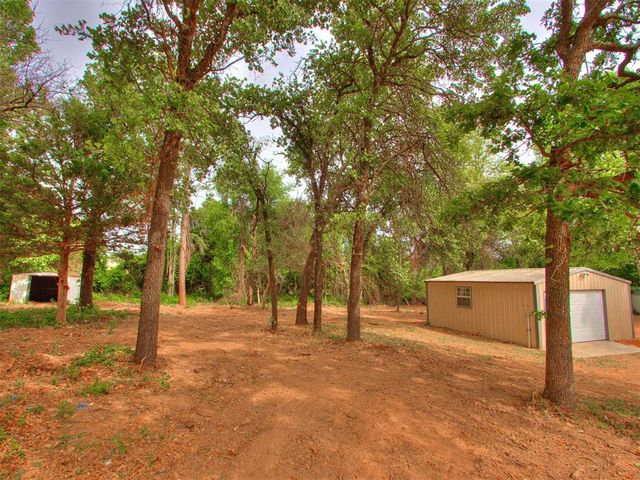 900 S Carolyn Drive, Choctaw, OK 73020