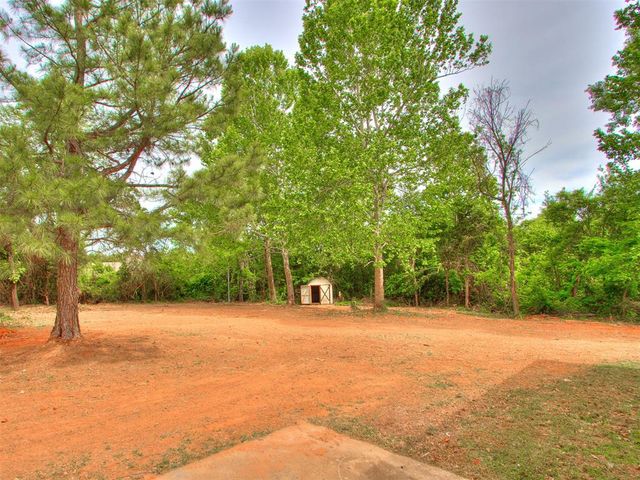 900 S Carolyn Drive, Choctaw, OK 73020