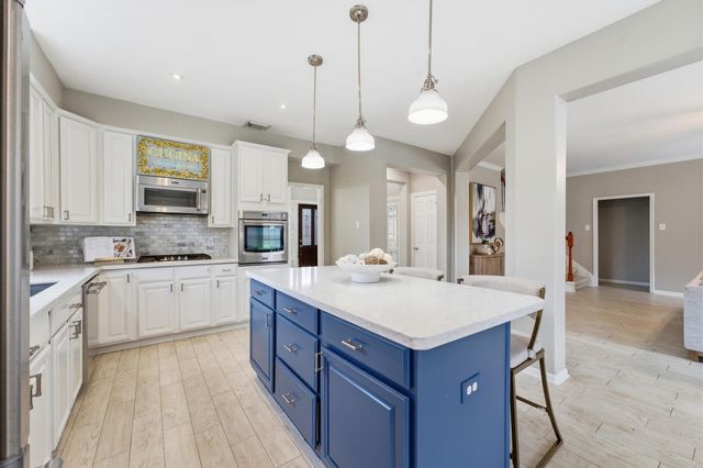3010 Peekskill Court, Pearland, TX 77584