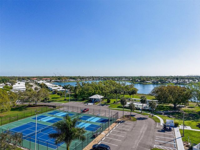 5910 MAJESTIC WAY, Palmetto, FL 34221