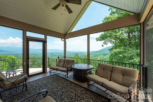 301 Oak Winds Drive, Old Fort, NC 28762