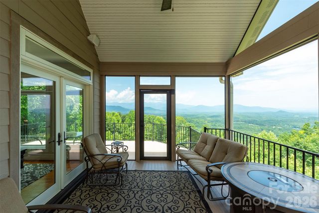 301 Oak Winds Drive, Old Fort, NC 28762