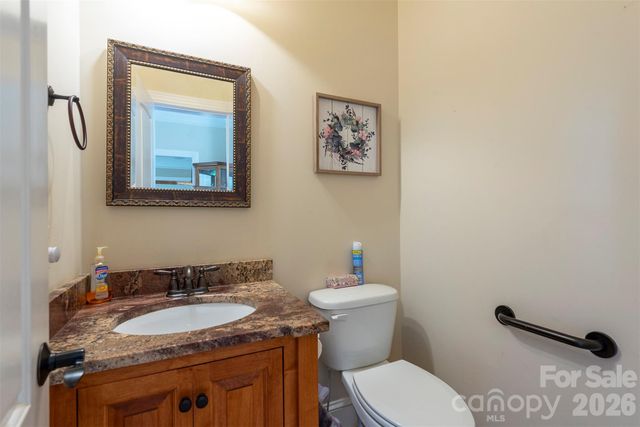 301 Oak Winds Drive, Old Fort, NC 28762