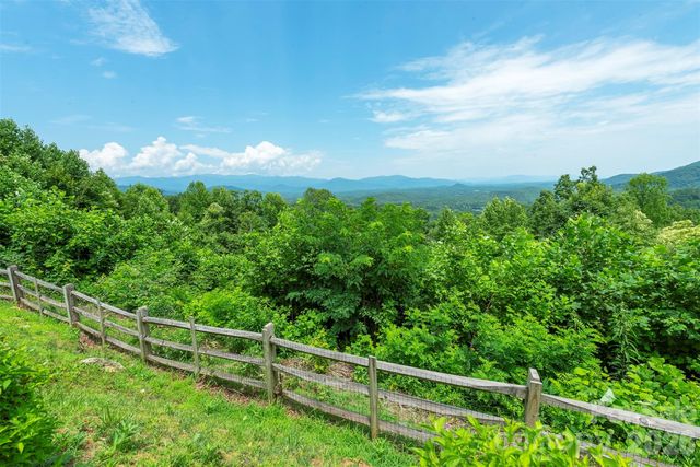 301 Oak Winds Drive, Old Fort, NC 28762