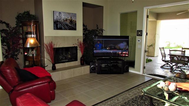 34 Paris Way, Rancho Mirage, CA 92270