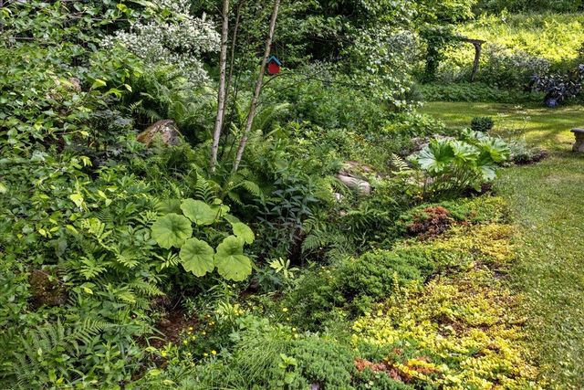 1954 Texas Hill Road, Hinesburg, VT 05461