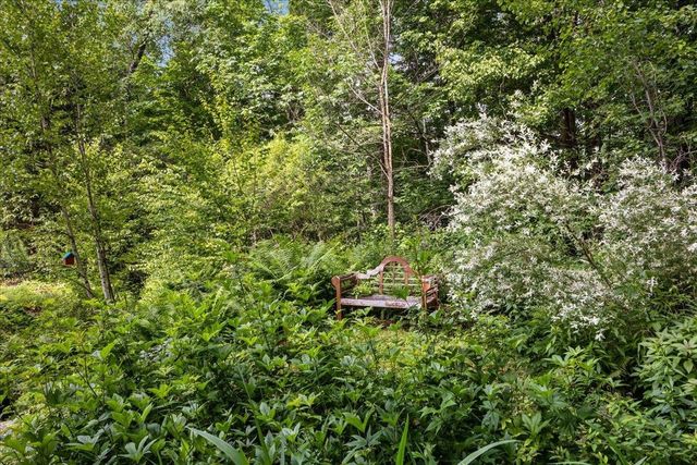 1954 Texas Hill Road, Hinesburg, VT 05461