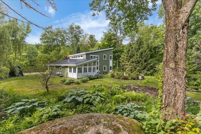 1954 Texas Hill Road, Hinesburg, VT 05461