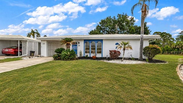 546 CIRCLEWOOD DRIVE P3-4, Venice, FL 34293