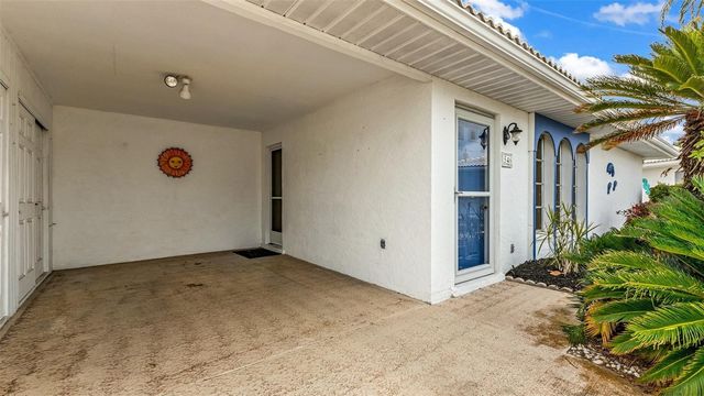 546 CIRCLEWOOD DRIVE P3-4, Venice, FL 34293
