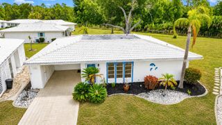 546 CIRCLEWOOD DRIVE P3-4, Venice, FL 34293