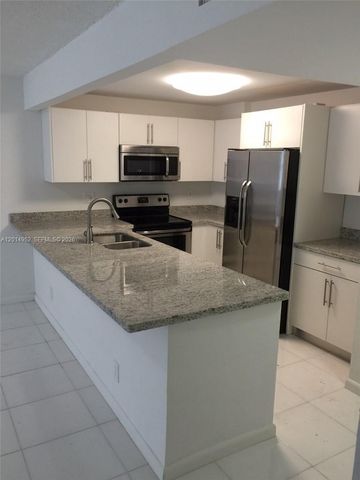 9143 SW 77 AV B107, Miami, FL 33156