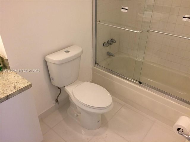9143 SW 77 AV B107, Miami, FL 33156