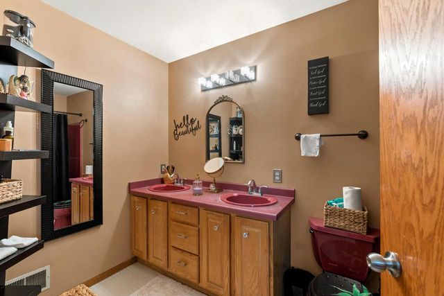 1215 Elm STREET, Hartford, WI 53027
