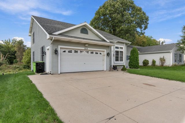 1215 Elm STREET, Hartford, WI 53027