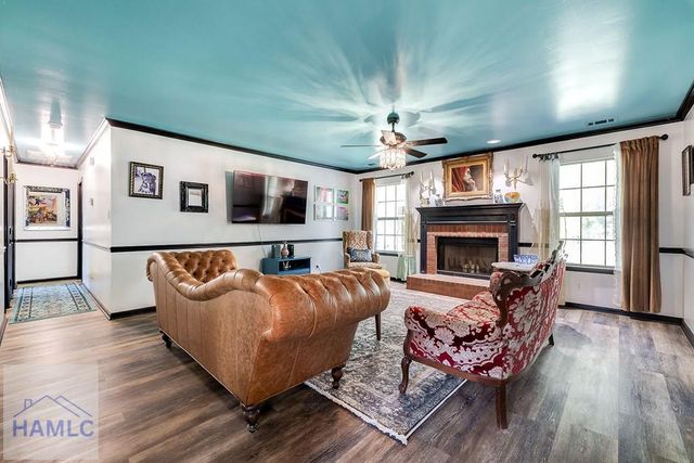 387 Sandhurst Drive, Richmond Hill, GA 31324