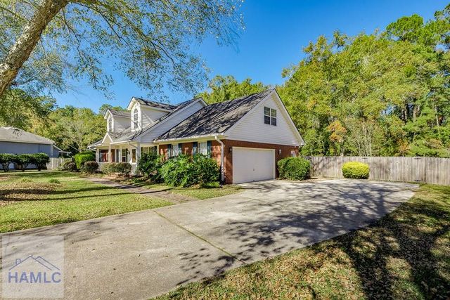 387 Sandhurst Drive, Richmond Hill, GA 31324