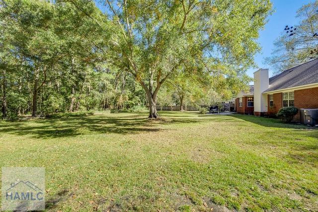 387 Sandhurst Drive, Richmond Hill, GA 31324