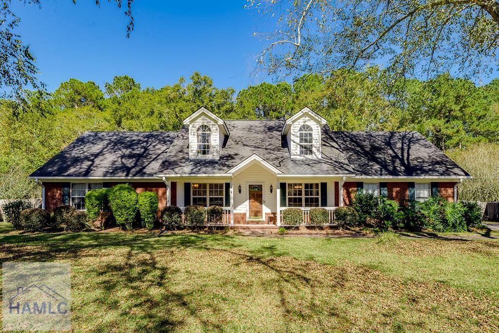 387 Sandhurst Drive, Richmond Hill, GA 31324