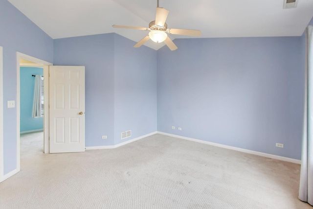 2427 Daybreak Court, Elgin, IL 60123